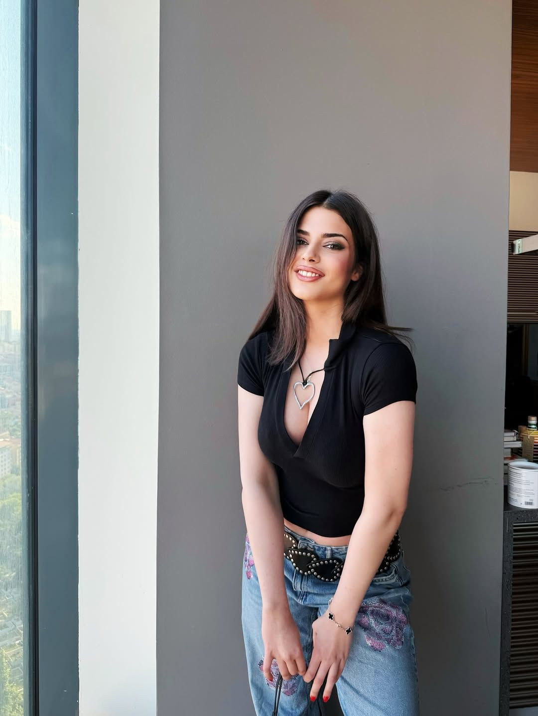 Defne Samyeli'nin kızları Derin Talu ve Deren Talu'nun tepki çeken paylaşımlarına neden dur demediği ortaya çıktı - Sayfa 13