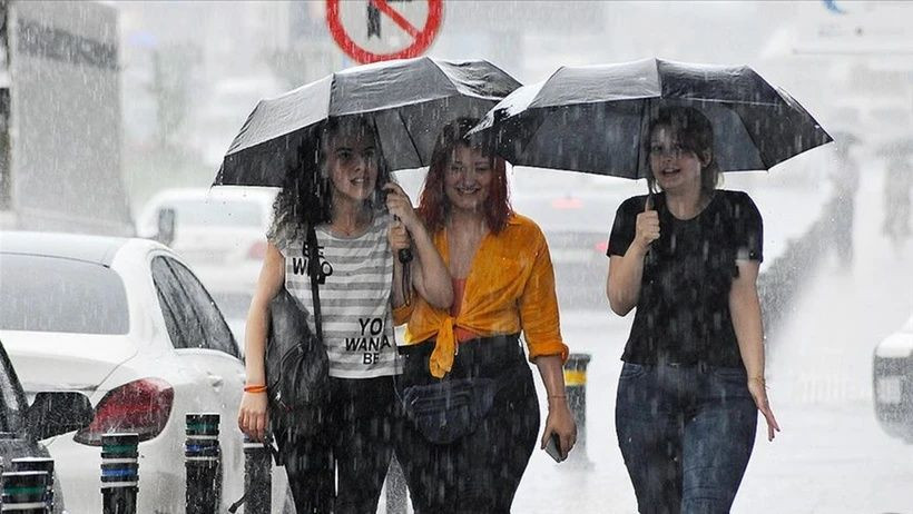 Meteoroloji uyardı: Karadeniz ve Doğu Anadolu’da kuvvetli sağanak, Marmara ve Ege’de fırtına bekleniyor - Sayfa 4