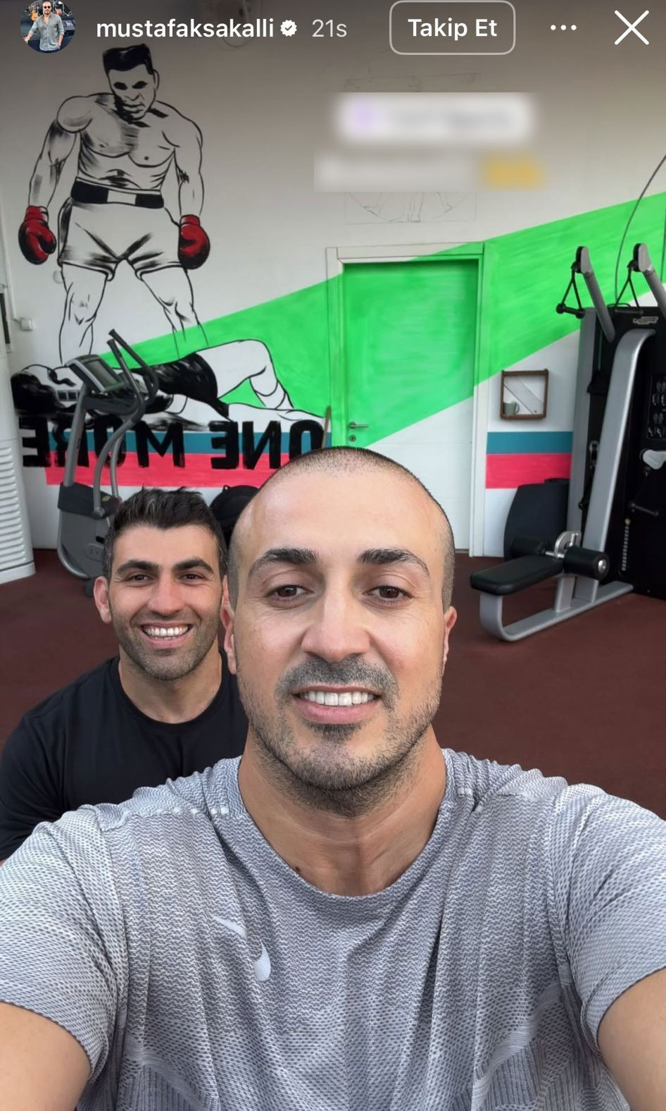 Ezgi Mola ile boşanan Mustafa Aksakallı’dan ilk paylaşım - Sayfa 3