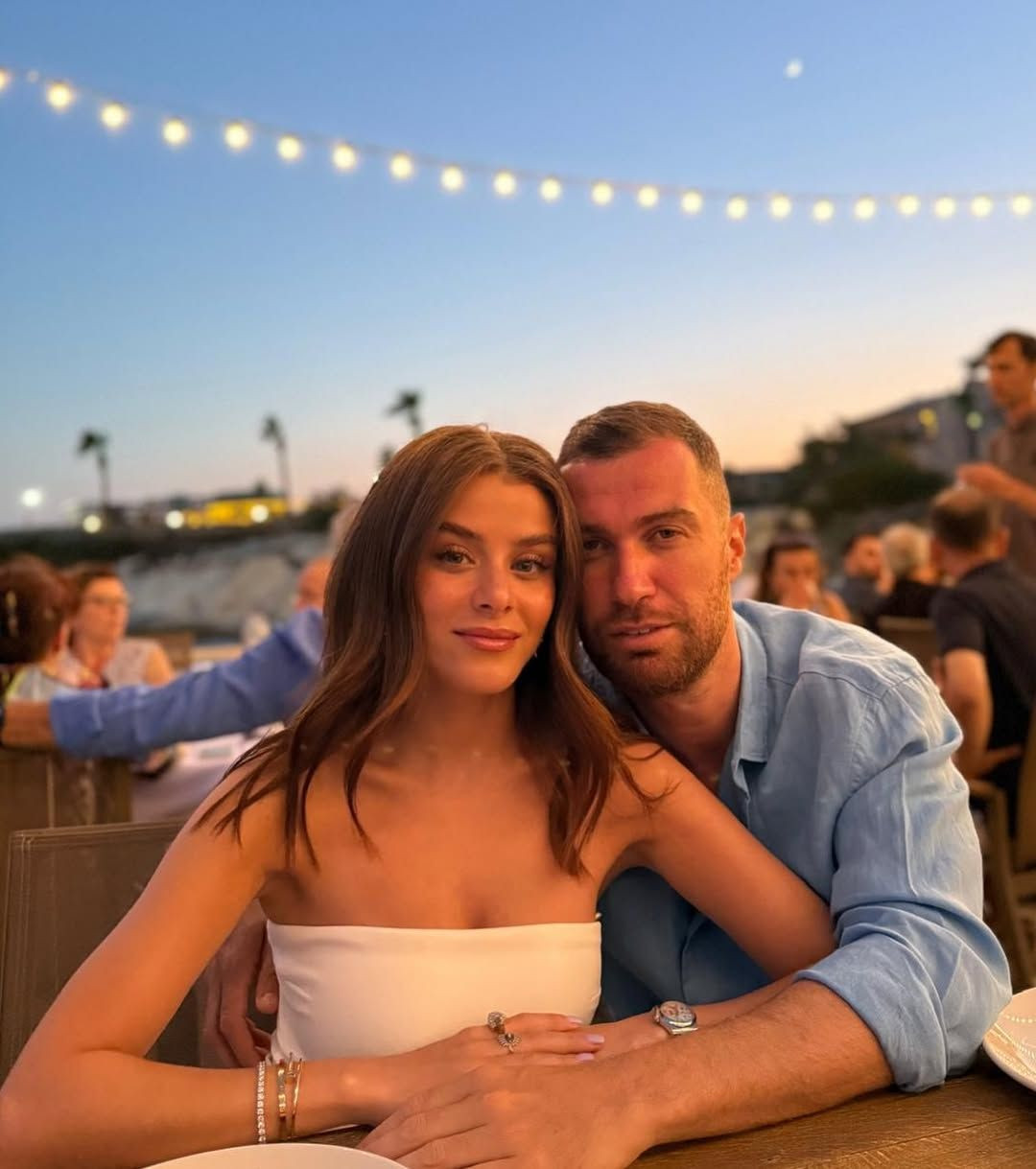 İlayda Alişan ve Oğulcan Engin'den ilişkilerinin 2. yıl dönümünde romantik kutlama - Sayfa 1