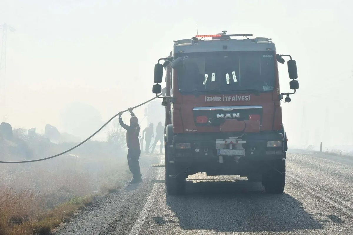 Çeşme'de yangın felaketi! Alevler villalara kadar ulaştı... Can kaybı var! Yangının sebebi elektrik hattı mı? - Sayfa 8