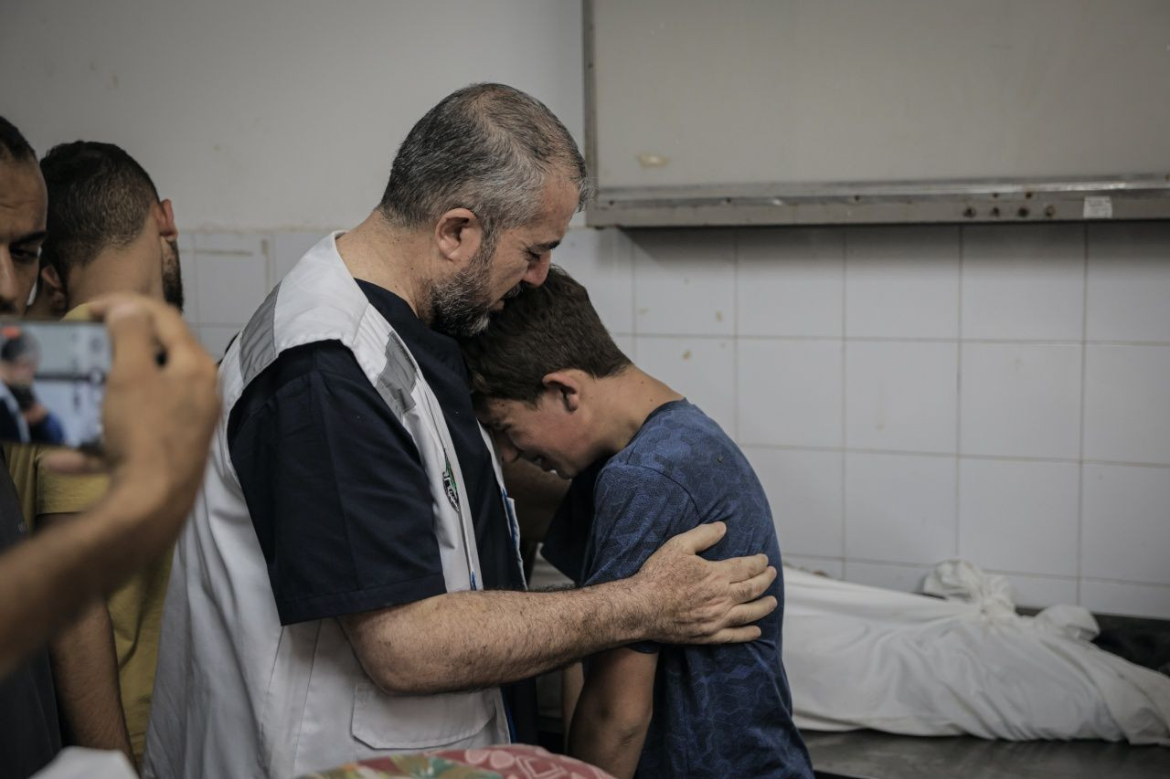 Alçaklar sürüsü, Endonezya Hastanesi Başhekimi Mervan Sultan'ın evini bombaladı!  Eşi ve beş çocuğuyla birlikte şehit edildi... - Sayfa 11