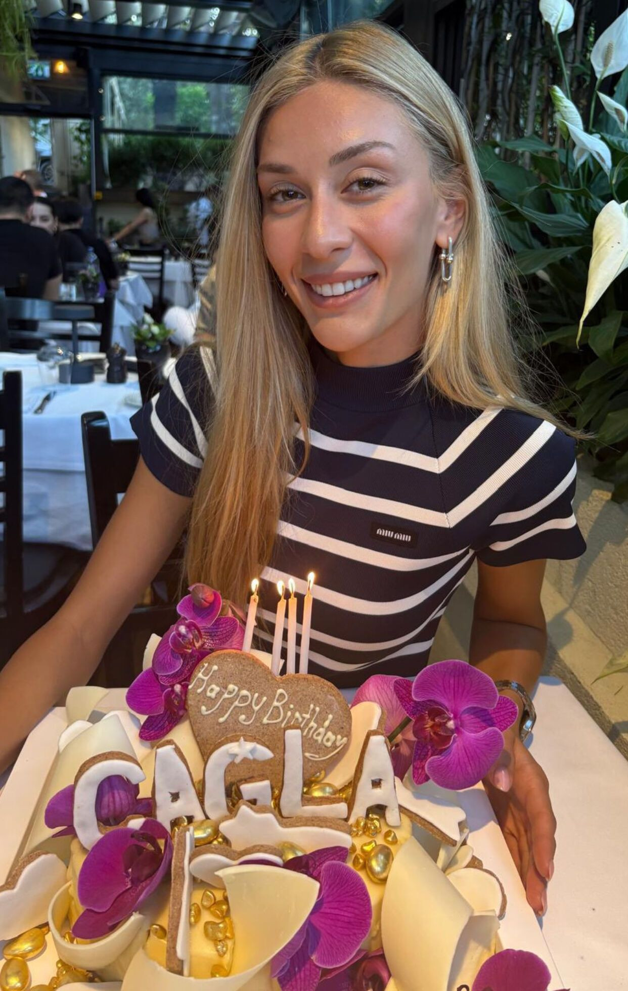 Acun Ilıcalı’dan eşine romantik doğum günü kutlaması! ''Yüzün hep gülsün'' - Sayfa 4