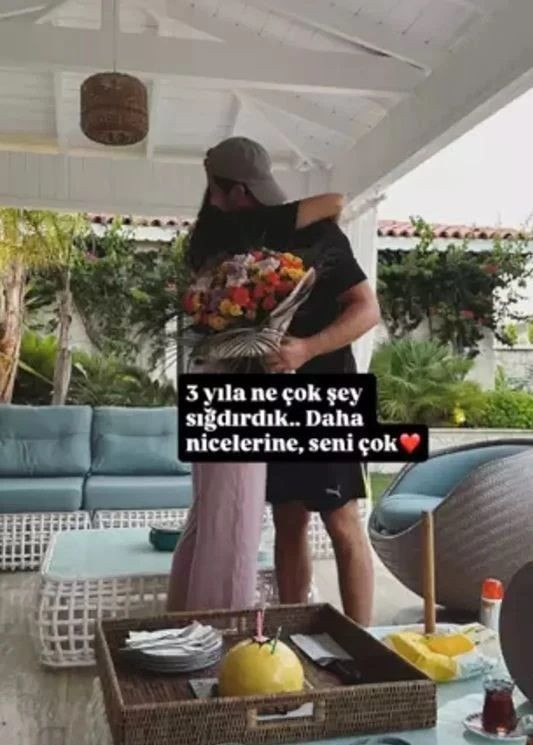 Kaan Yıldırım ve Pınar Deniz’den aşk dolu yıl dönümü kutlaması! '3 yıla ne çok şey sığdırdık' - Sayfa 4