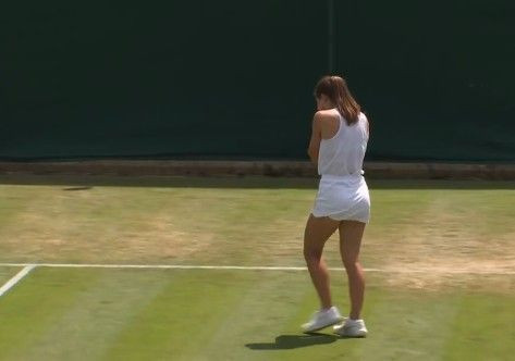 Milli tenisçi Zeynep Sönmez Wimbledon'da para basıyor, 2 maçta 9 milyon TL kazandı - Sayfa 1