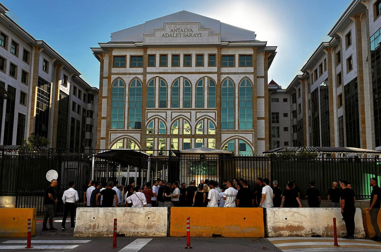 Muhittin Böcek'in savcılık ifadesi ortaya çıktı.. "Bir tane ev için başkaca bir şahsa minnet edecek durumda değilim" - Sayfa 8