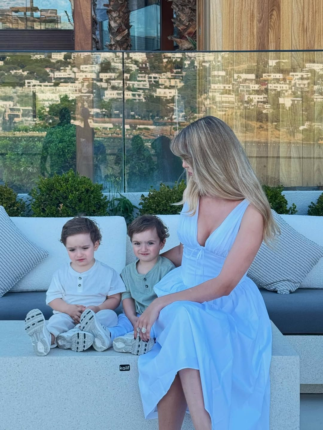 Yasemin Şefkatli ve İdo Tatlıses’ten ikizleriyle unutulmaz tatil pozları! - Sayfa 2