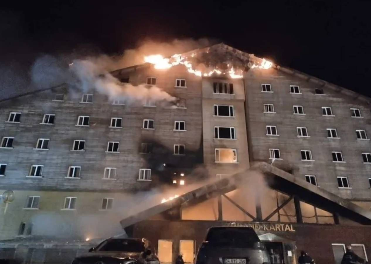 Grand Kartal Otel'de hesap günü... 32 sanık ifade veriyor, aileler mahkemeye akın etti - Sayfa 8