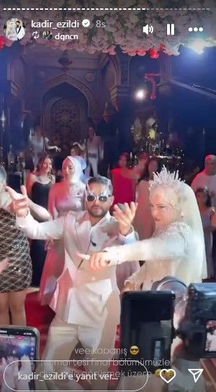 Sosyal medya o görüntüleri konuşuyor! Kadir Ezildi ile Gamze Türkmen kına gecesinde böyle coştular - Sayfa 4