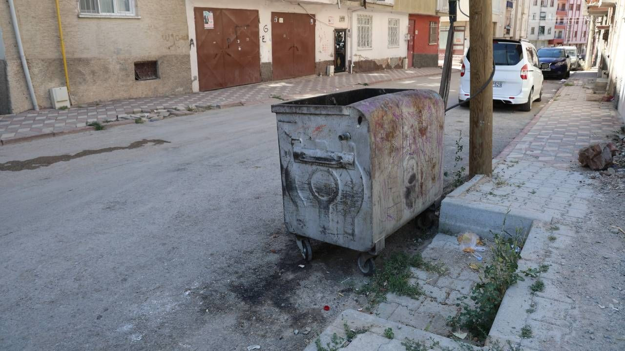 Elazığ'da "vicdansızlığın daniskası!" Çöp konteynerinde yeni doğmuş bebek bulundu - Sayfa 4