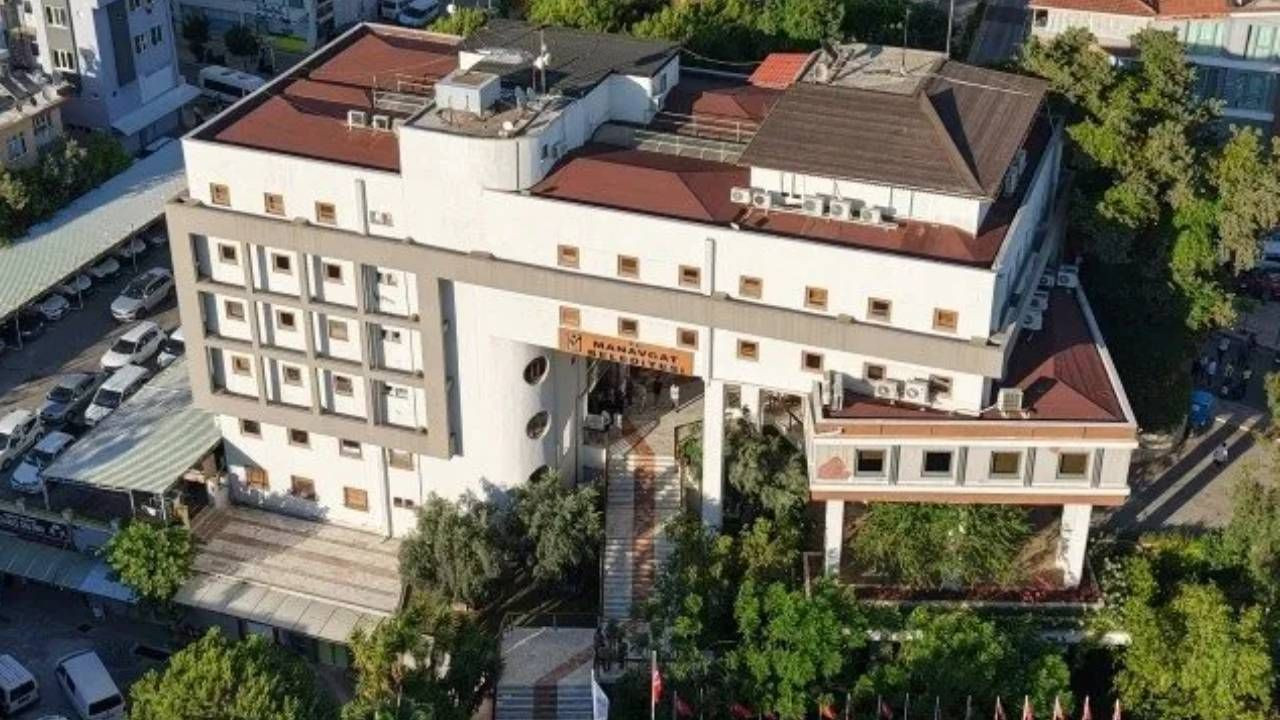 Manavgat Belediye Başkan Yardımcısı Engin Tüter'in, aldığı rüşvetlerle ilgili ajanda tuttuğu ortaya çıktı - Sayfa 1