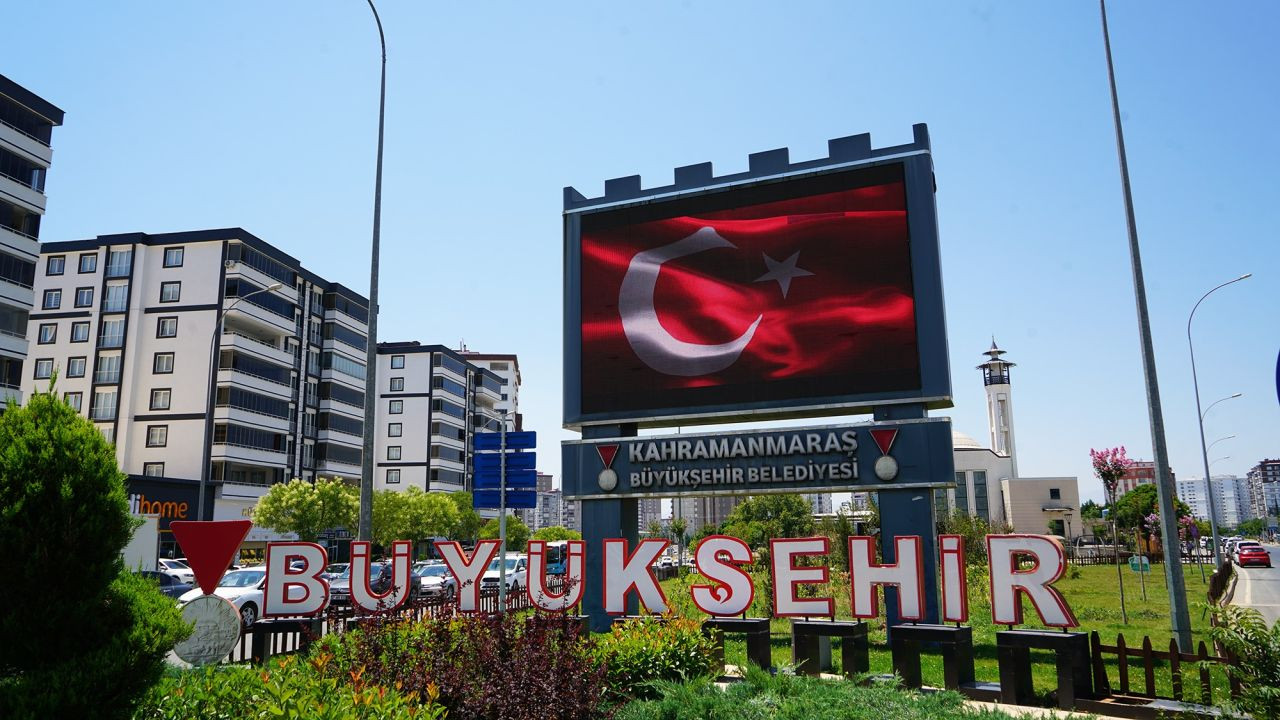 Erdoğan'ın çağrısının ardından Hakkari’den İstanbul'a herkes Türk bayrağı asmaya başladı - Sayfa 2