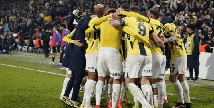Fenerbahçeli İsim Hazırlık Maçında Sakatlandı: Portekiz Kampına Gidemiyor! - Sayfa 4