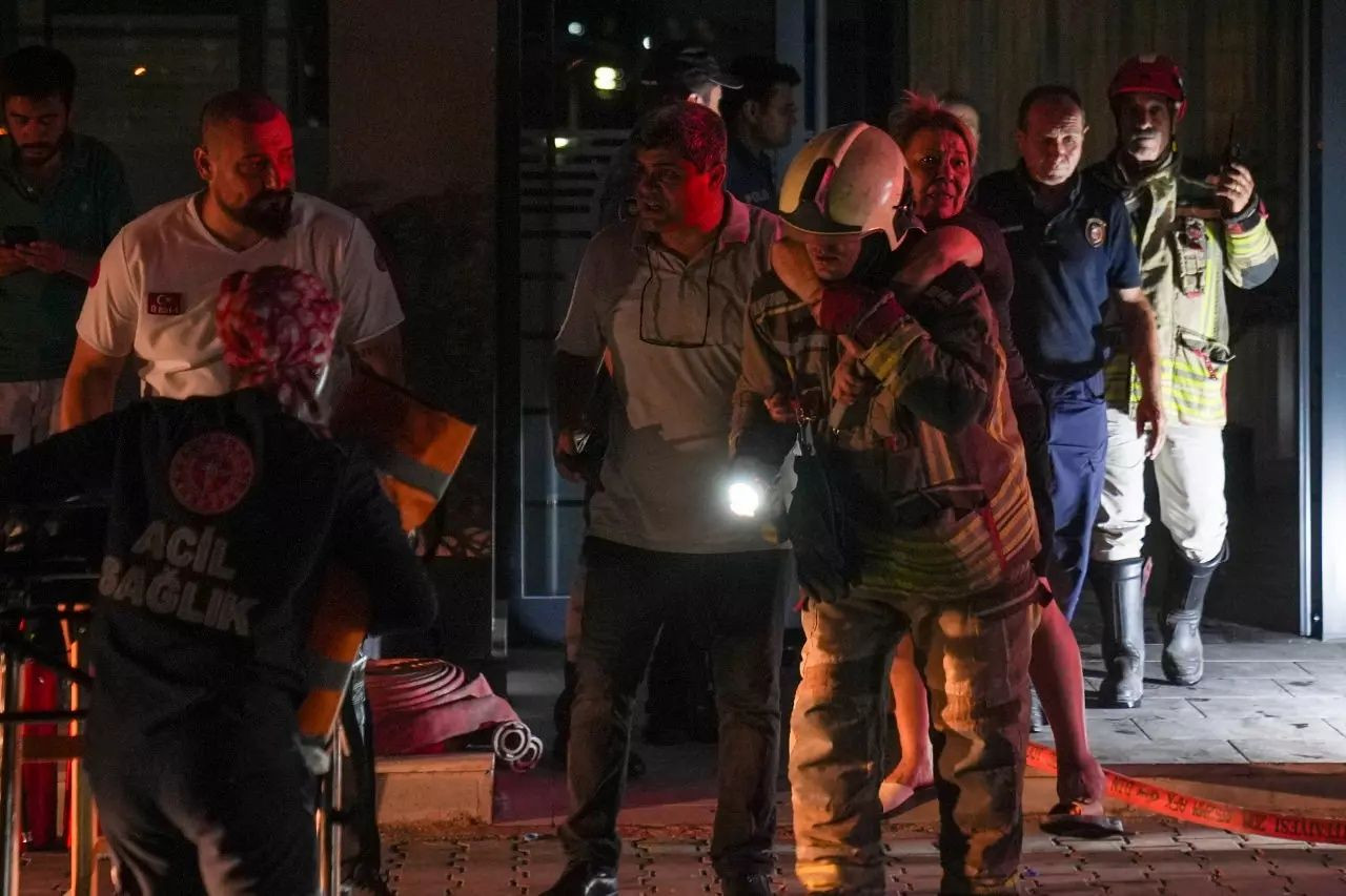 Yangın değil ihmal öldürdü... Ankara’da 3,5 aylık Aras ve annesini hayattan koparan yangında, 'alarm sistemi devreye girmedi' iddiası - Sayfa 7