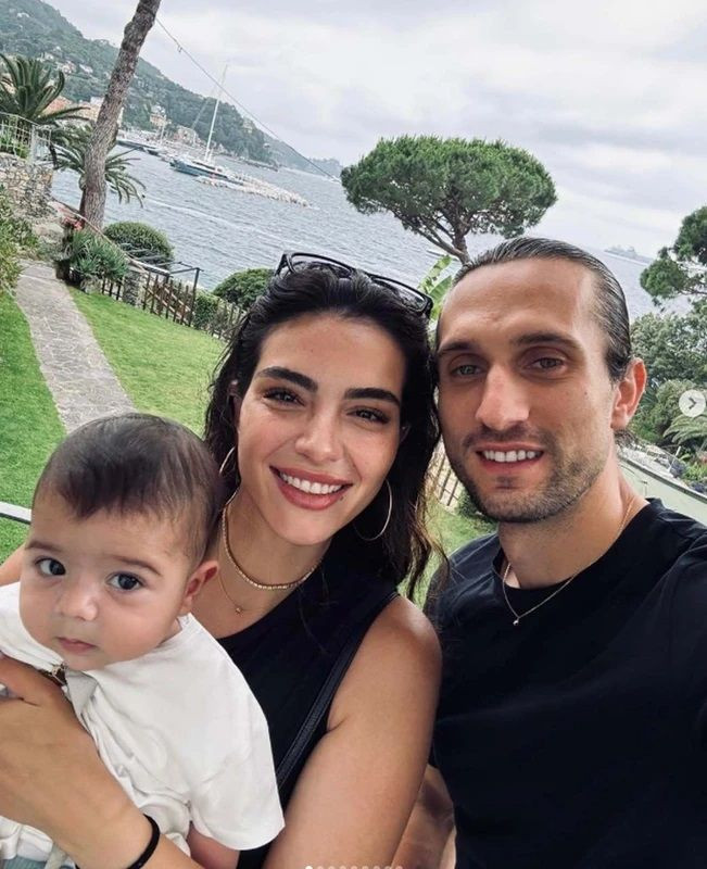 Melisa Aslı Pamuk ile Yusuf Yazıcı'nın oğlu Mylan'ın annesine benzerliği olay oldu - Sayfa 5