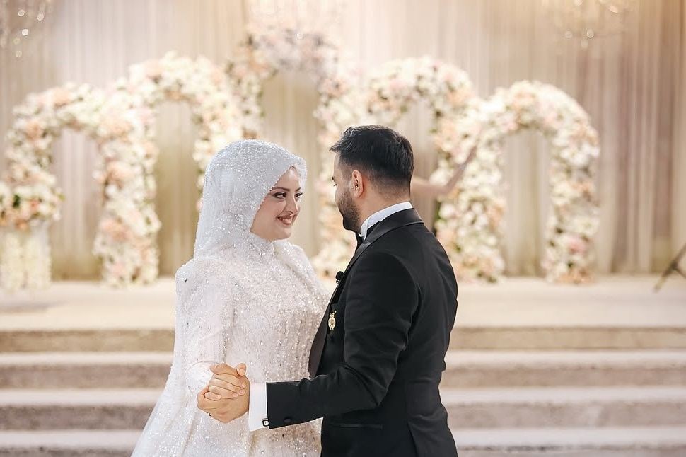 Kadir Ezildi ile Gamze Türkmen evlendi! Düğün sonrası kim ne taktı tek tek gösterdi - Sayfa 3