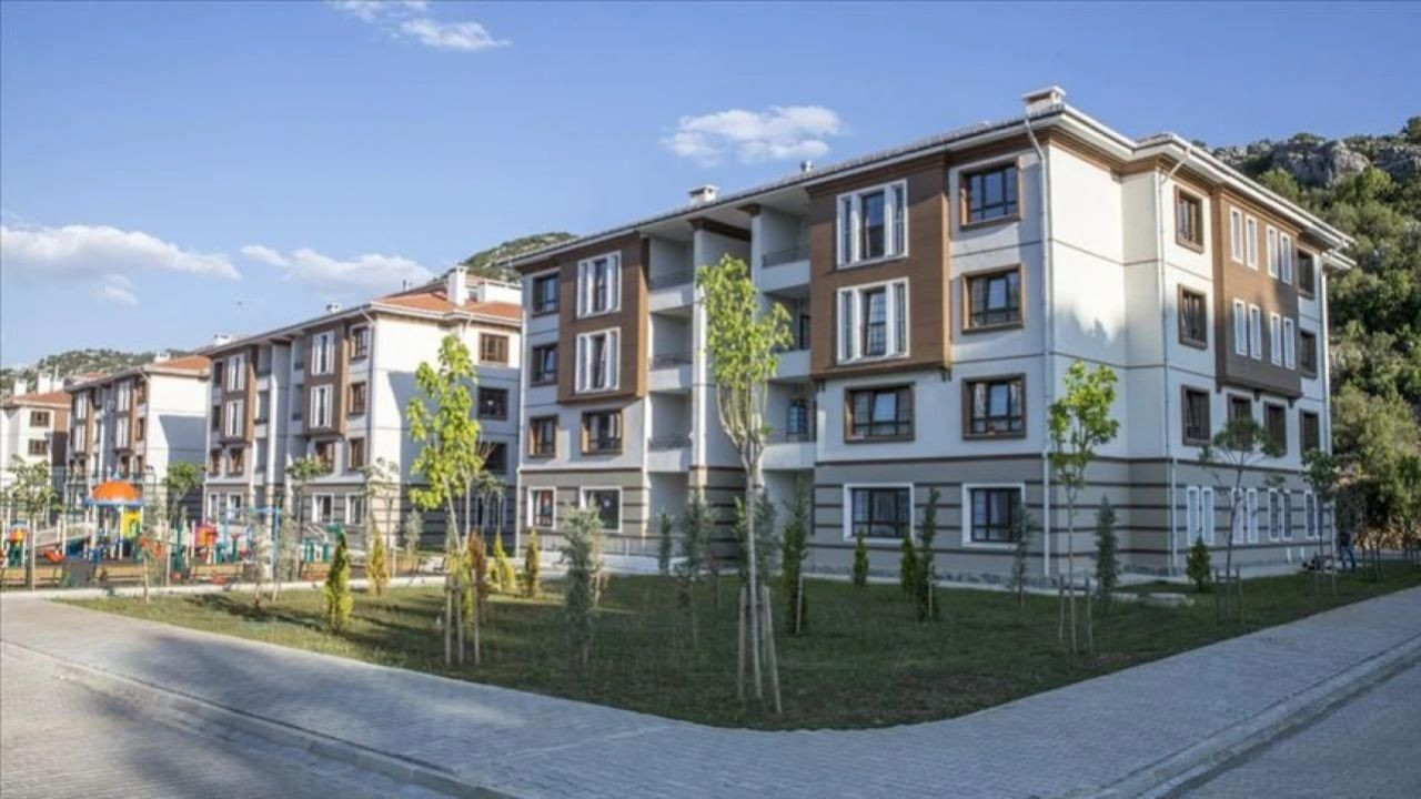 TOKİ’den ev sahibi olma fırsatı! 47 ilde 508 taşınmaz 72 ay vadeyle satışta - Sayfa 1