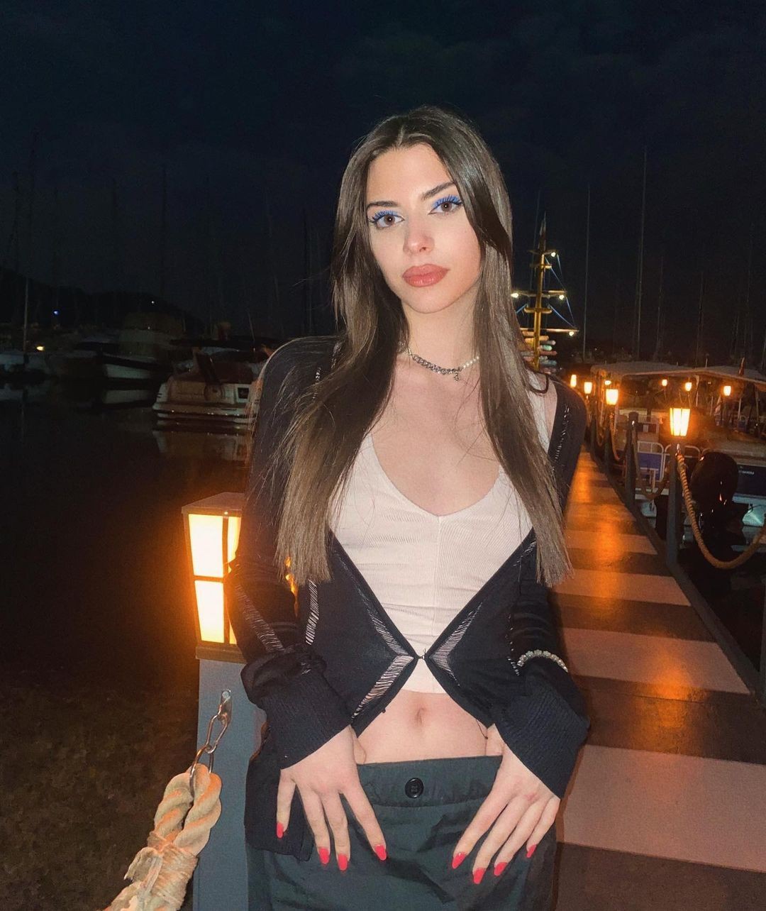Derin Talu, erkeklerde aradığı boy kriterini açıkladı! ''185'in altındakiler bana yazmasın'' - Sayfa 1