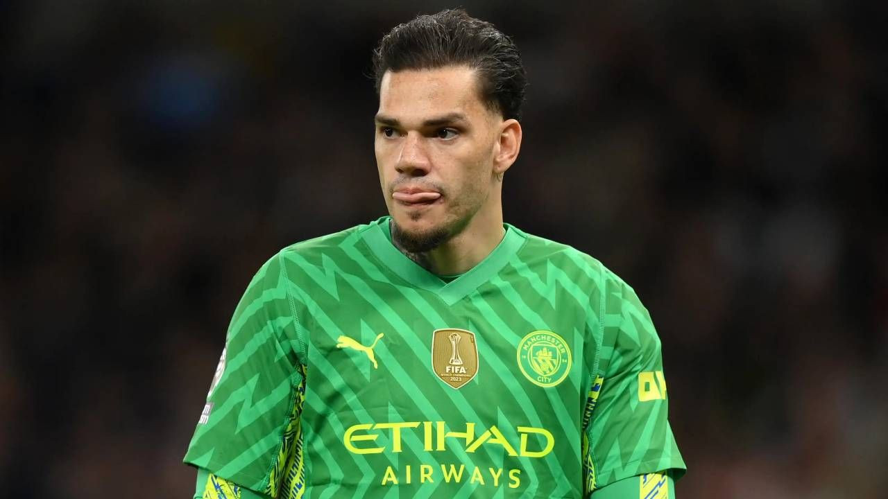 Ederson Galatasaray'da! Brezilyalı kalecinin transferini duyurdular, işte yıllık ücreti... - Sayfa 4