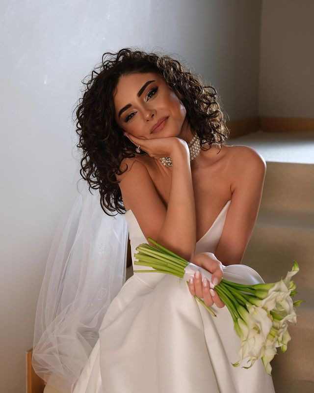 "Bizden olmaz" dediği kadınla evlendi! Özcan Deniz eşi Samar Dadgar'la tanışma hikayesini ilk kez anlattı - Sayfa 4