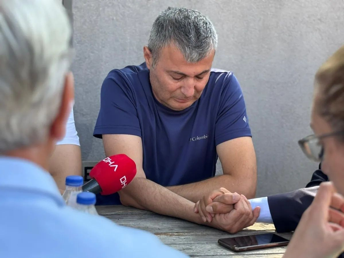 “Motoru sattırdık, kaza yapmasın diye… Böyle bir şey oldu...” Yangın şehidi Bayram Eren Arslan’ın babası konuştu, gözyaşları sel oldu - Sayfa 5