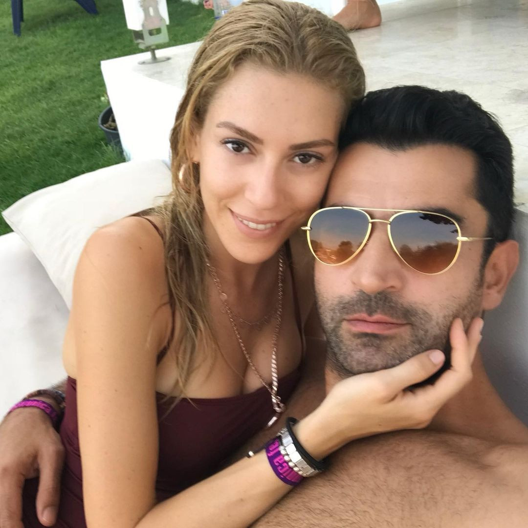Kenan İmirzalıoğlu, ''Aile Bir İmtihandır'' dizisiyle ekranlara dönüyor! Bölüm başı 4.5 milyon TL kazanacak! Partnerinin ise Esra Bilgiç olacağı iddia ediliyor - Sayfa 4
