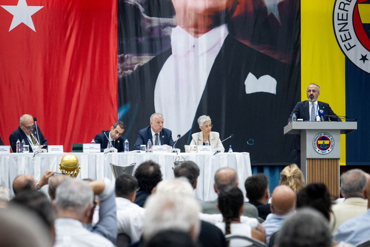 Ali Koç parmağıyla gösterip "çıkarın" dedi, Fenerbahçe efsanesi Müjdat Yetkiner salondan çıkarıldı - Sayfa 3