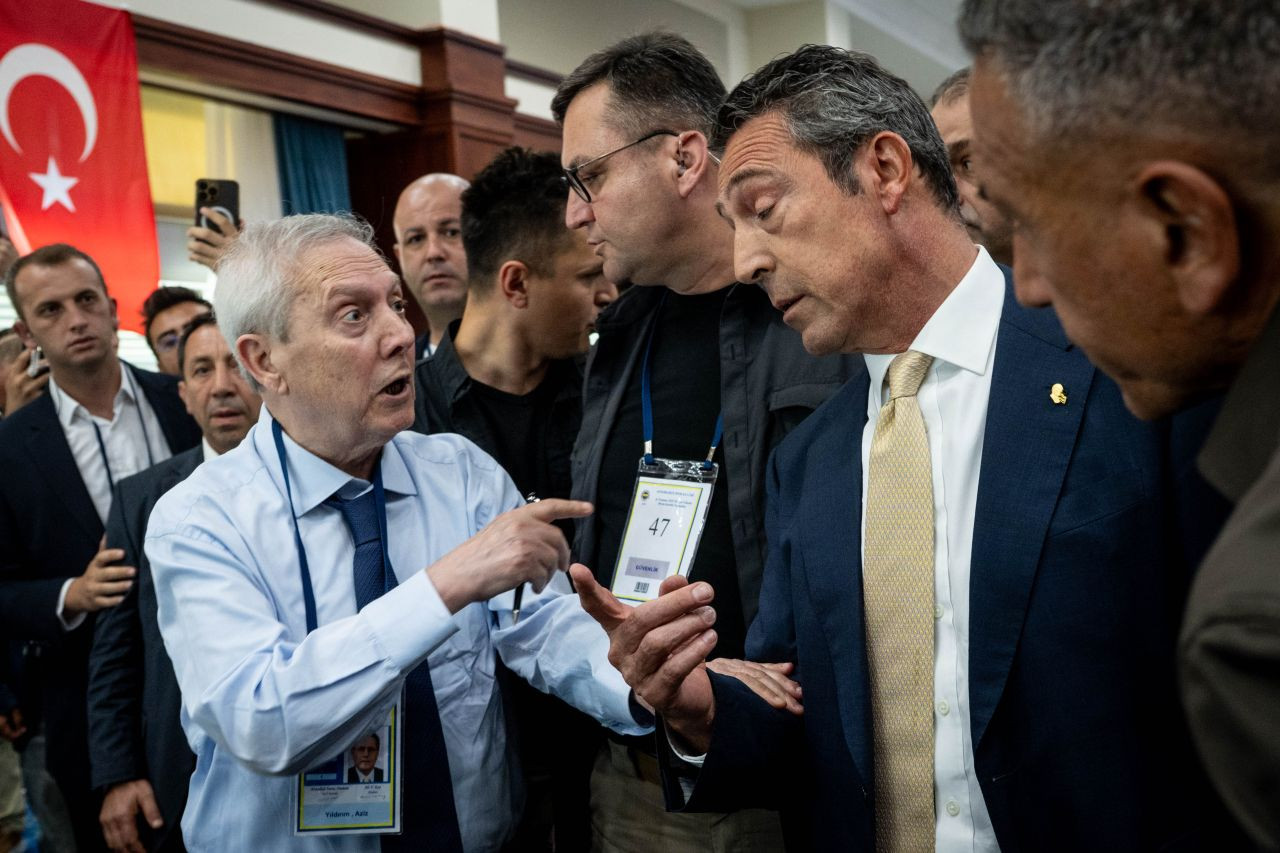 Ali Koç parmağıyla gösterip "çıkarın" dedi, Fenerbahçe efsanesi Müjdat Yetkiner salondan çıkarıldı - Sayfa 2
