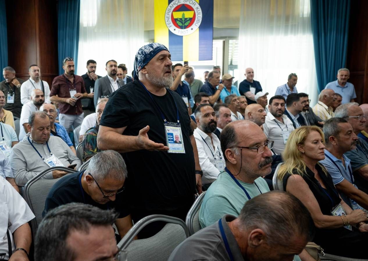 Ali Koç parmağıyla gösterip "çıkarın" dedi, Fenerbahçe efsanesi Müjdat Yetkiner salondan çıkarıldı - Sayfa 11