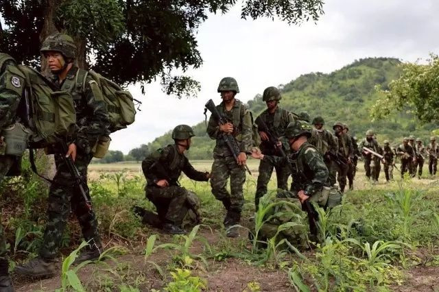 Tayland-Kamboçya sınırında çatışmalar tırmanıyor: Can kaybı 32’ye çıktı, Tayland ordusu sınıra fil gönderdi - Sayfa 2