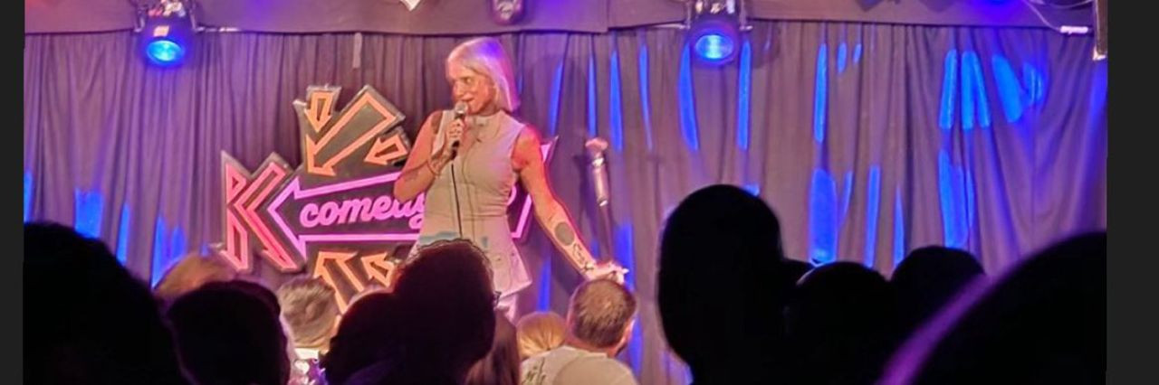 Ünlü İngiliz komedyen Cerys Nelmes İstanbul'da hırsızlık yaparken yakalandı! - Sayfa 2