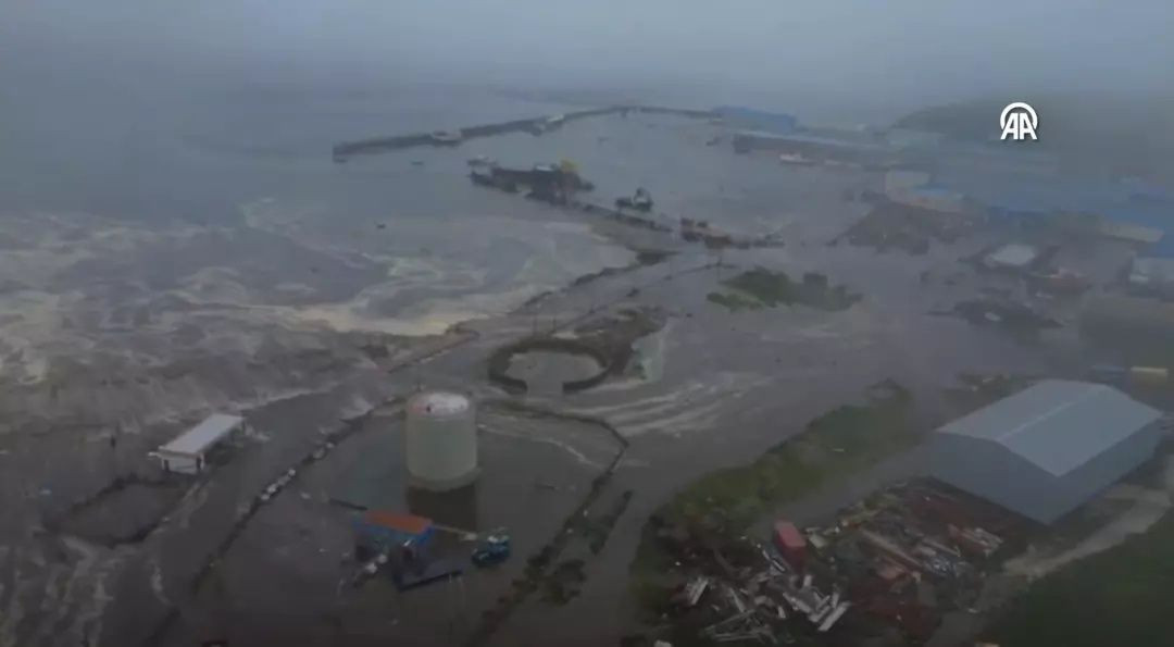 Tsunami Japonya’ya ulaştı: Rusya'daki 8,8’lik deprem kıyı şeridini yuttu, ABD ve Hawaii alarma geçti! - Sayfa 3