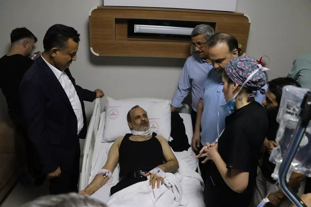 Şanlıurfa’da hastane dehşeti: Başhekim yardımcısı ve güvenlik görevlisi bıçaklandı! Saldırgan suç aletiyle birlikte yakalandı! - Sayfa 4