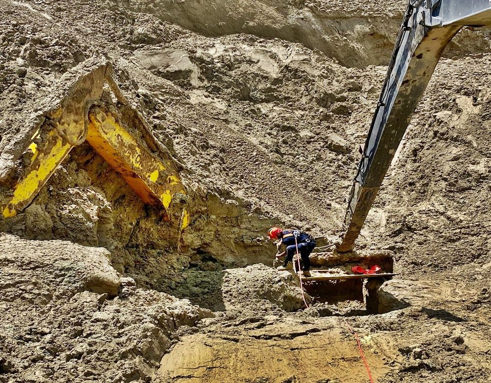 Silivri'de kum ocağında göçük: Balçığın altında kalan işçi 3 gün sonra cansız olarak çıkarıldı - Sayfa 7