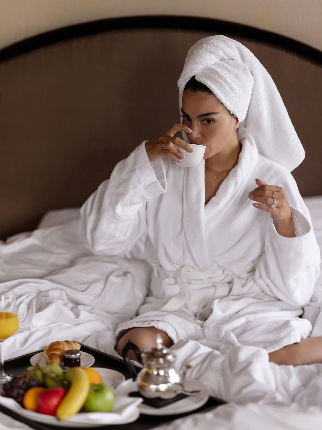 Melisa Aslı Pamuk'tan yatakta bornozlu paylaşım - Sayfa 6