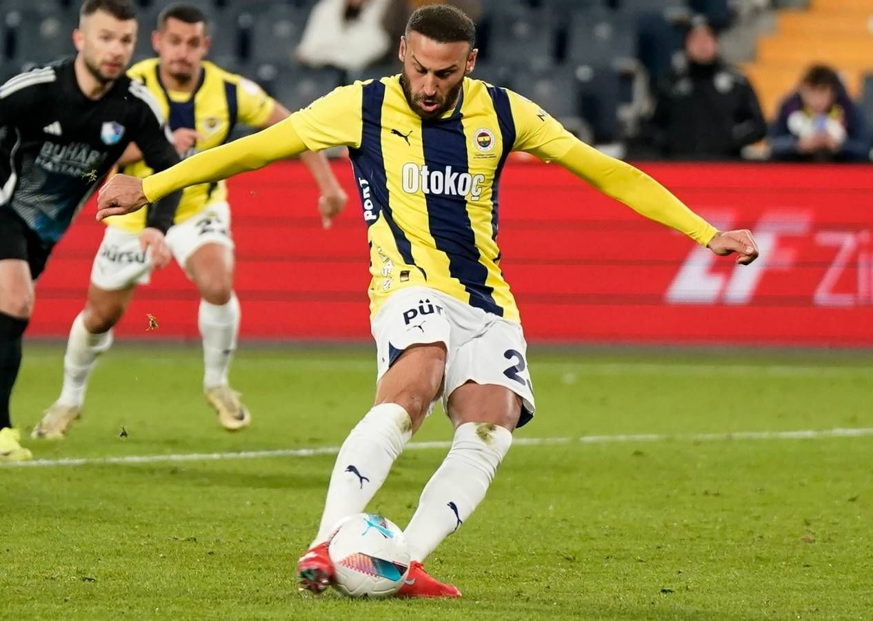 Cenk Tosun'un yeni adresi belli oldu! Ses getirecek bir transfer daha... - Sayfa 2