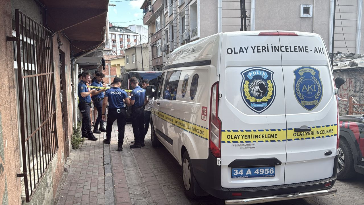 Kağıthane'de kan donduran vahşet! Yumurtayı çırpıyordu, ev arkadaşı arkadan gelip boğazını kesti - Sayfa 6