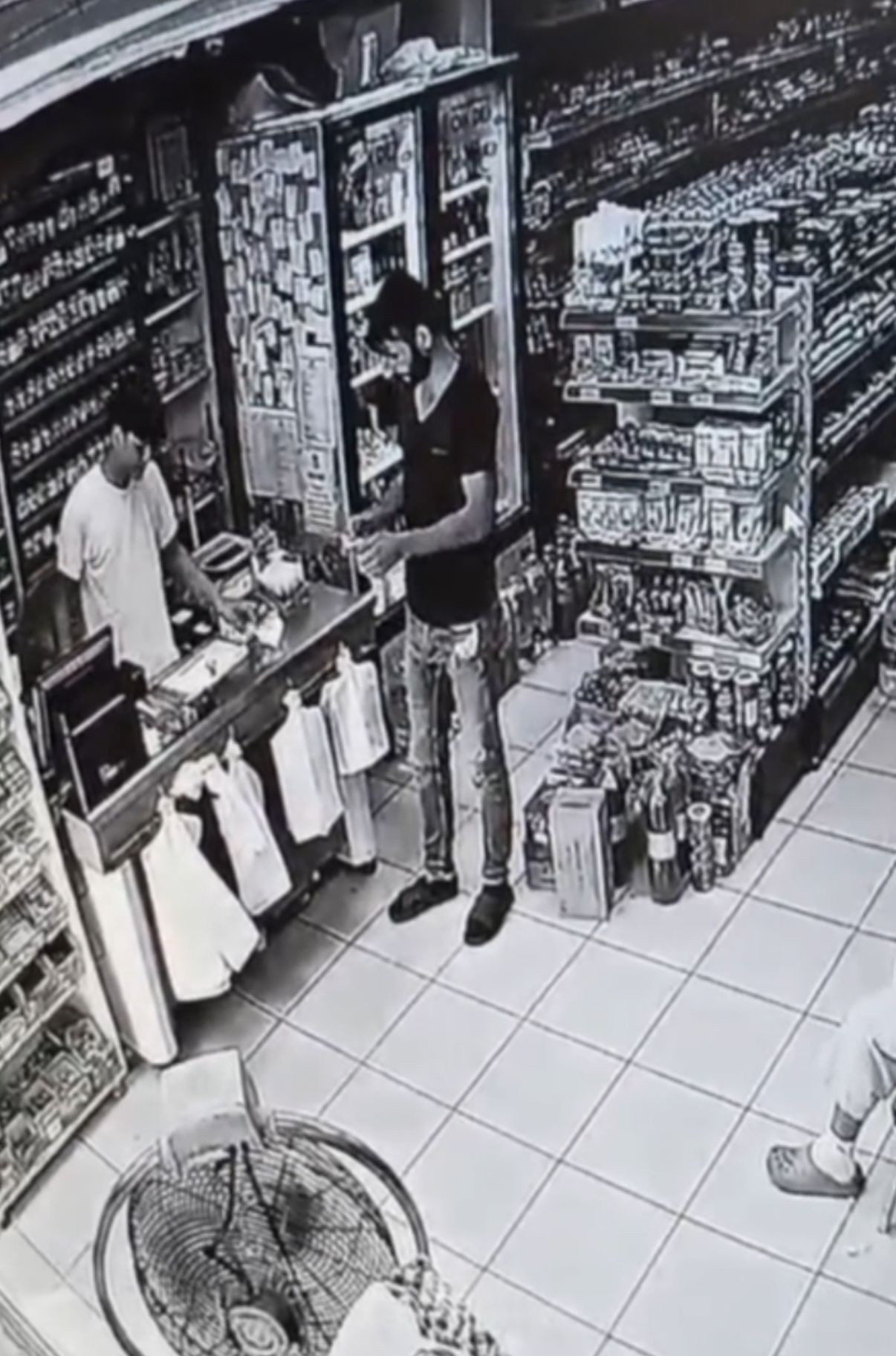 Kağıthane'de kan donduran vahşet! Yumurtayı çırpıyordu, ev arkadaşı arkadan gelip boğazını kesti - Sayfa 5