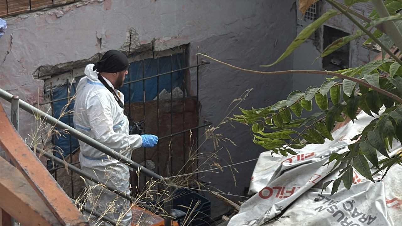 Kağıthane'de kan donduran vahşet! Yumurtayı çırpıyordu, ev arkadaşı arkadan gelip boğazını kesti - Sayfa 8