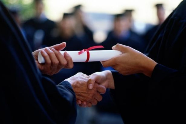 Sahte diploma çetesi her şeyi itiraf etti... Fiyatlar diploma türüne göre değişiyor! 50 bin TL'ye lisans, 15 bin TL'ye ilkokul diploması - Sayfa 2