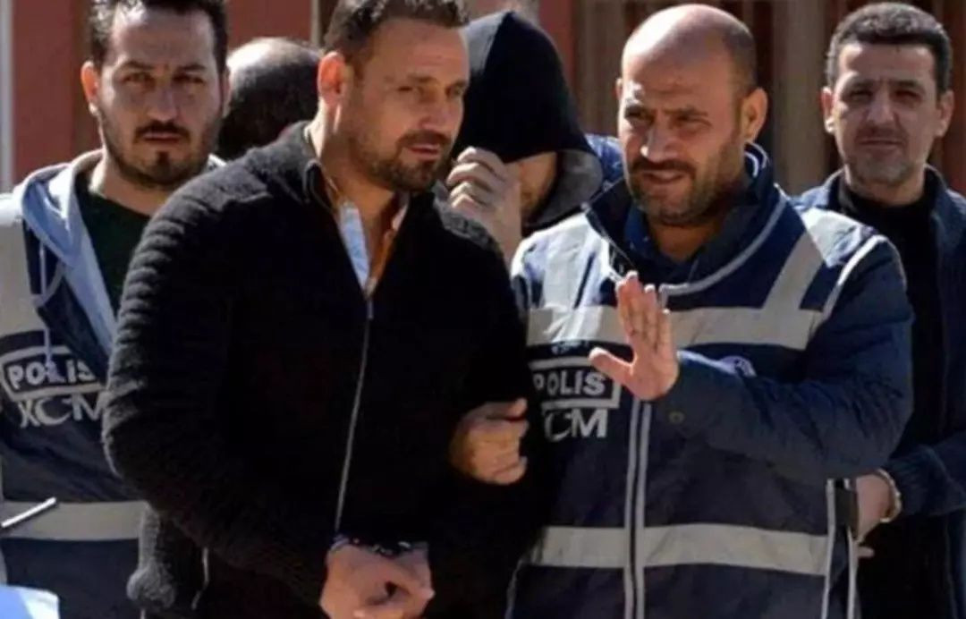 Sahte diploma skandalında yeni perde! Sınavların gizli yüzü: Joker Yakup! Onlarca kişiyi akademisyen yapmış... - Sayfa 1