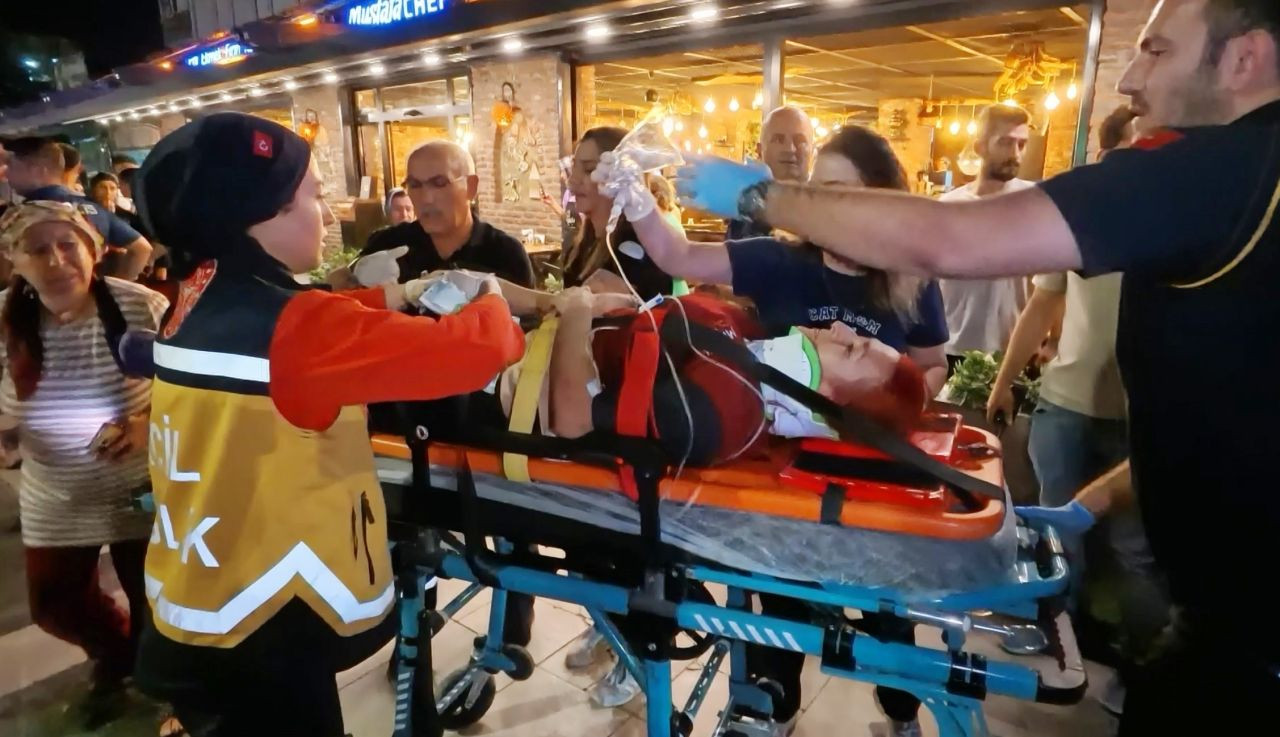 Eski eşinin çalıştığı restoranı basıp, önüne gelene ateş etti! Saldırı öncesi video çekmiş... - Sayfa 1