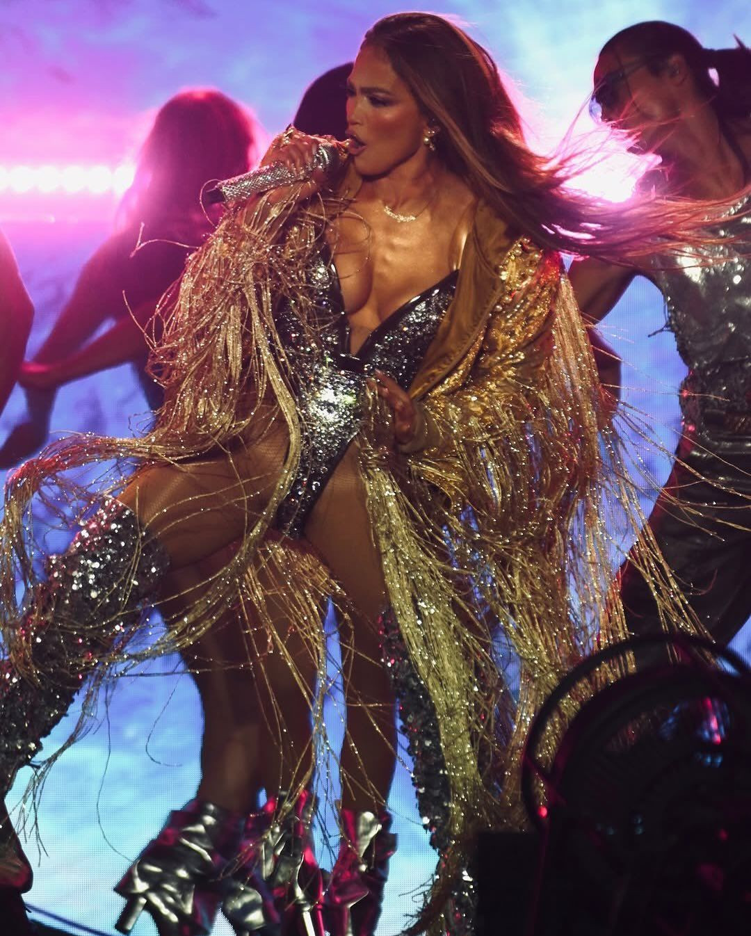 Jennifer Lopez'i 'Doluyuz' diyerek mağazaya almayan çalışan hakkında karar verildi! - Sayfa 4