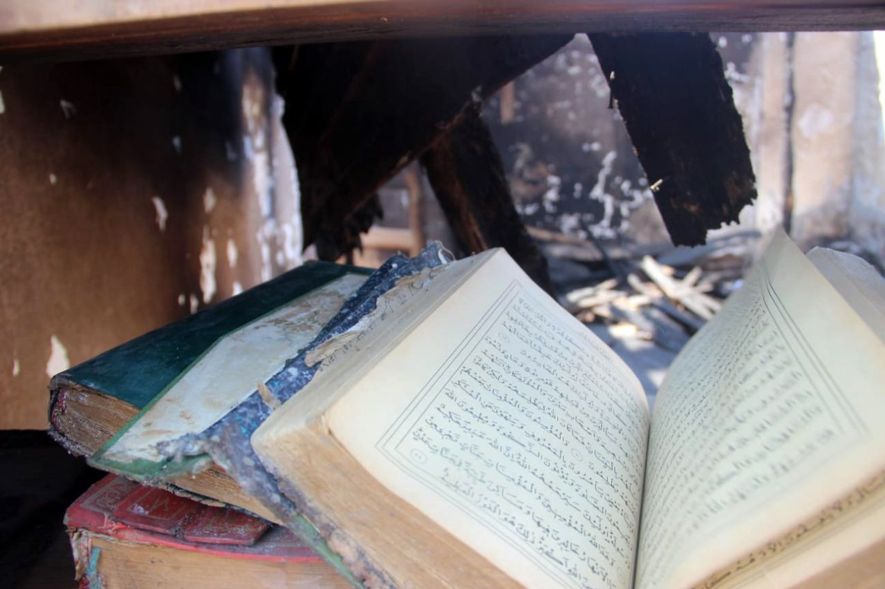 Çanakkale orman yangınlarında evi yandı, çatısı çöktü, Kur'an-ı Kerim'ler sapasağlam kaldı - Sayfa 7