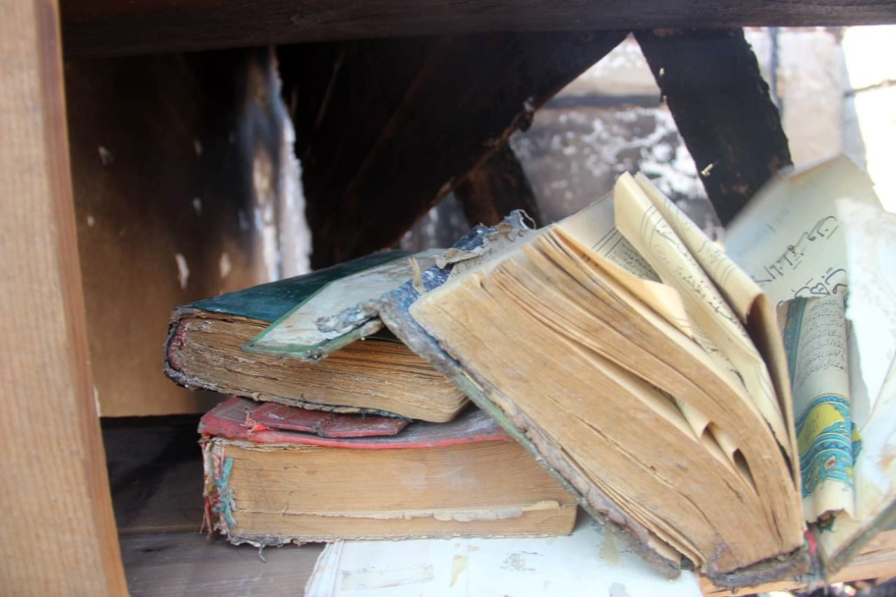 Çanakkale orman yangınlarında evi yandı, çatısı çöktü, Kur'an-ı Kerim'ler sapasağlam kaldı - Sayfa 6