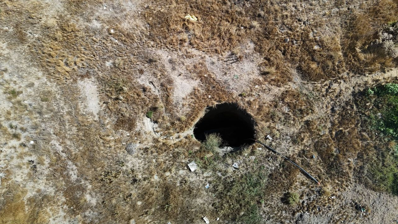 Balıkesir depremi sonrası oldu! Eskişehir'de ürküten görüntü! Bir anda ortaya çıktı! Adeta bir dev! - Sayfa 4