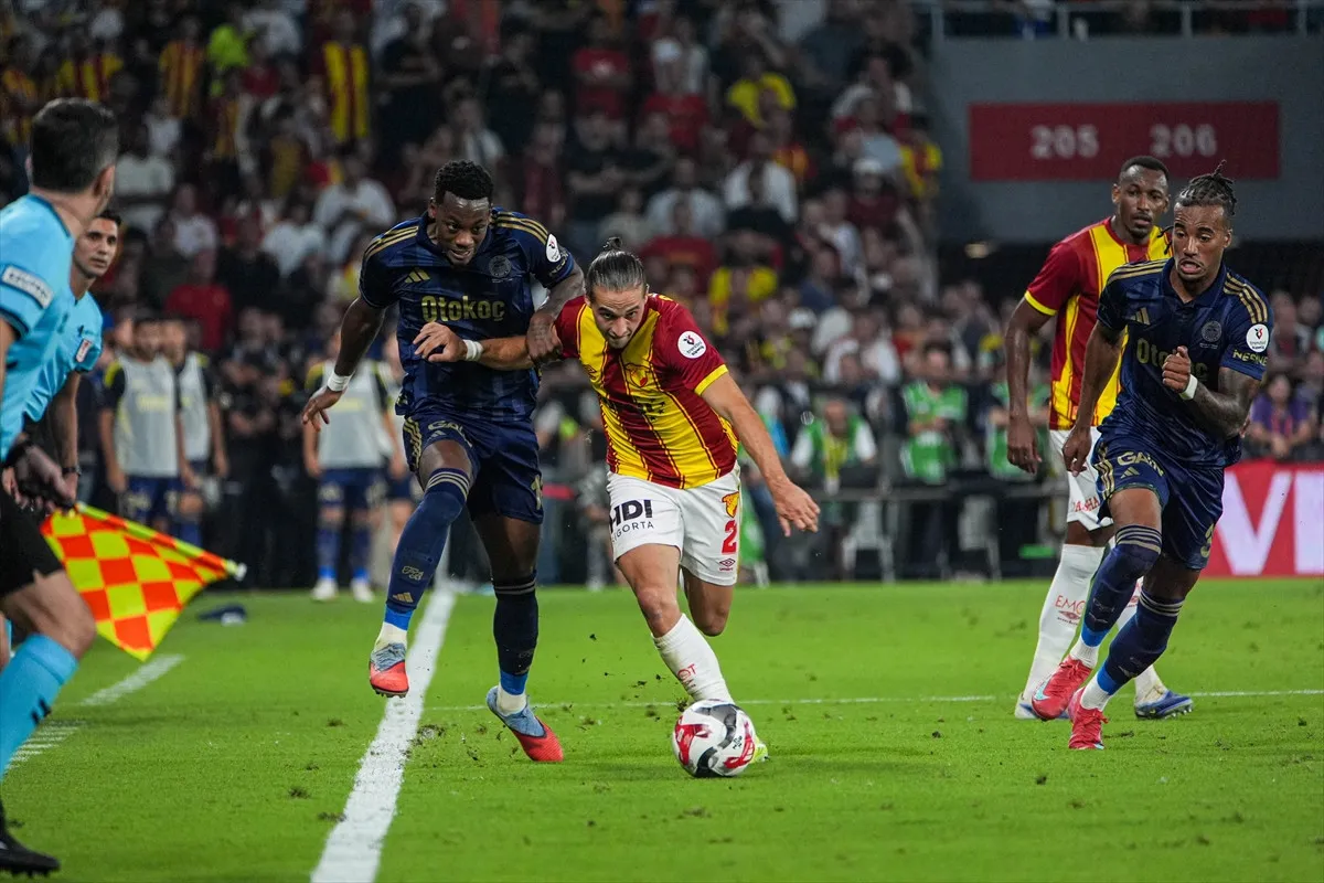 Rıdvan Dilmen maç sonu Jose Mourinho'ya patladı: Bu kadar mı zor! - Sayfa 1