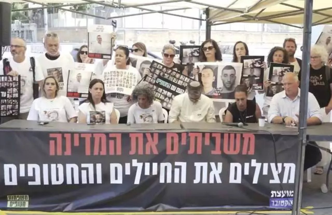 İsrail'de hayat durdu! Yeni işgal planı rehine ailerini ayağa kaldırdı! 32 kişi gözaltında - Sayfa 10