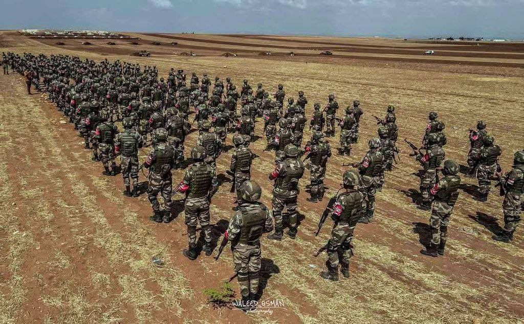 Şam yönetiminden SDG’ye operasyon hazırlığı: 50 bin asker Rakka ve Deyrizor’a sevk edildi! - Sayfa 1