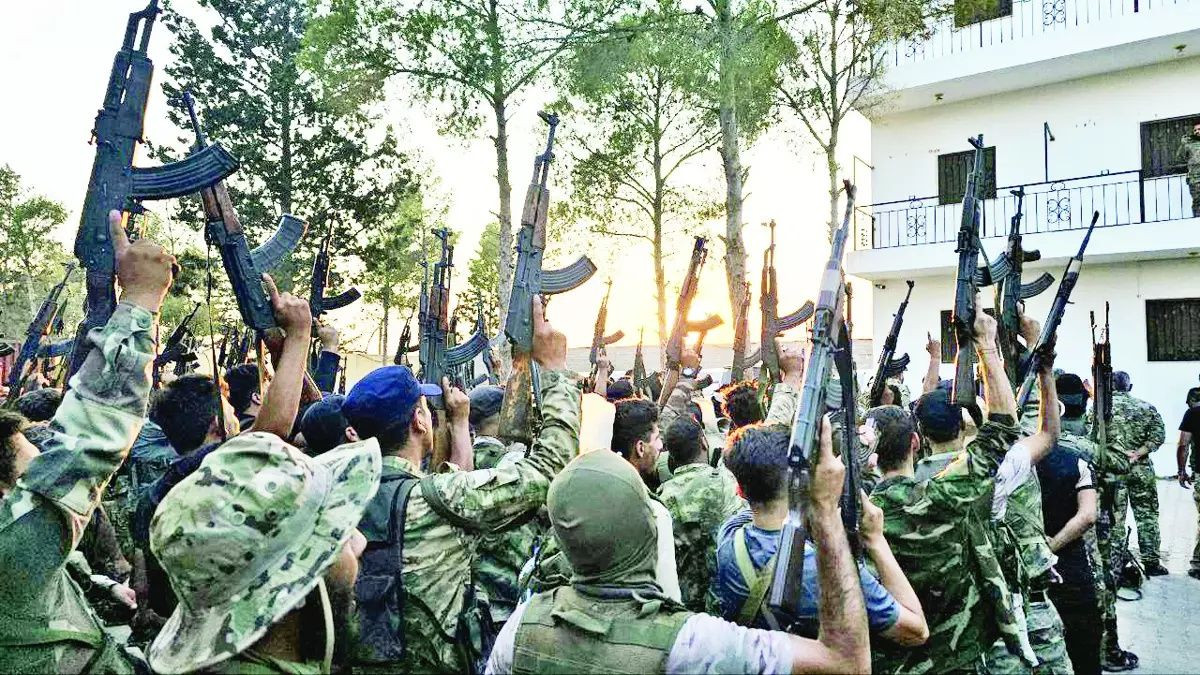 Şam yönetiminden SDG’ye operasyon hazırlığı: 50 bin asker Rakka ve Deyrizor’a sevk edildi! - Sayfa 5